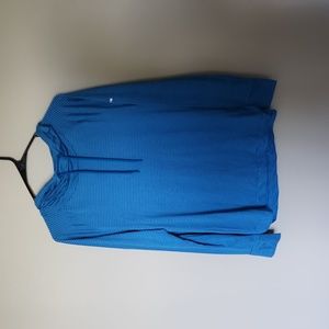 Long sleeve cowl neck